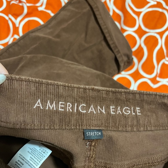 AMERICAN EAGLE Super Hi-Rise Flare Jeans🧸 - Picture 7 of 9